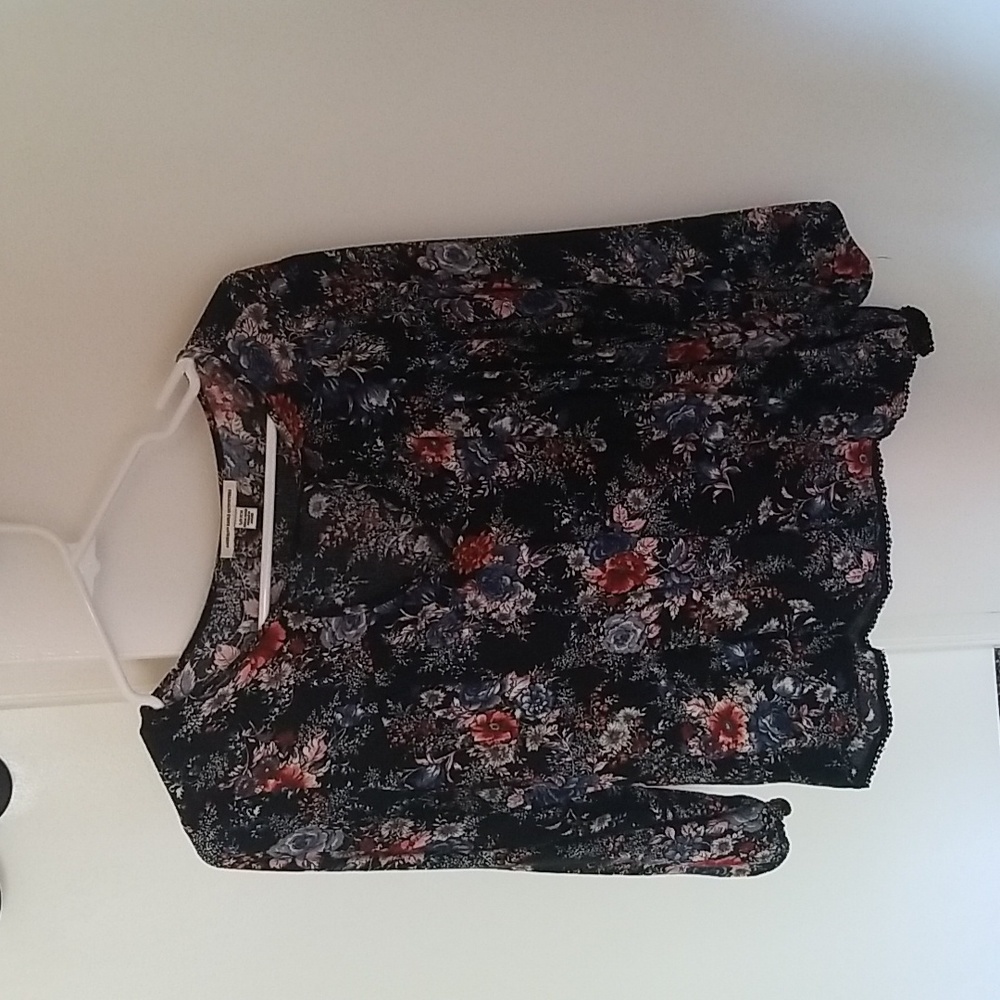 Navy Floral Blouse